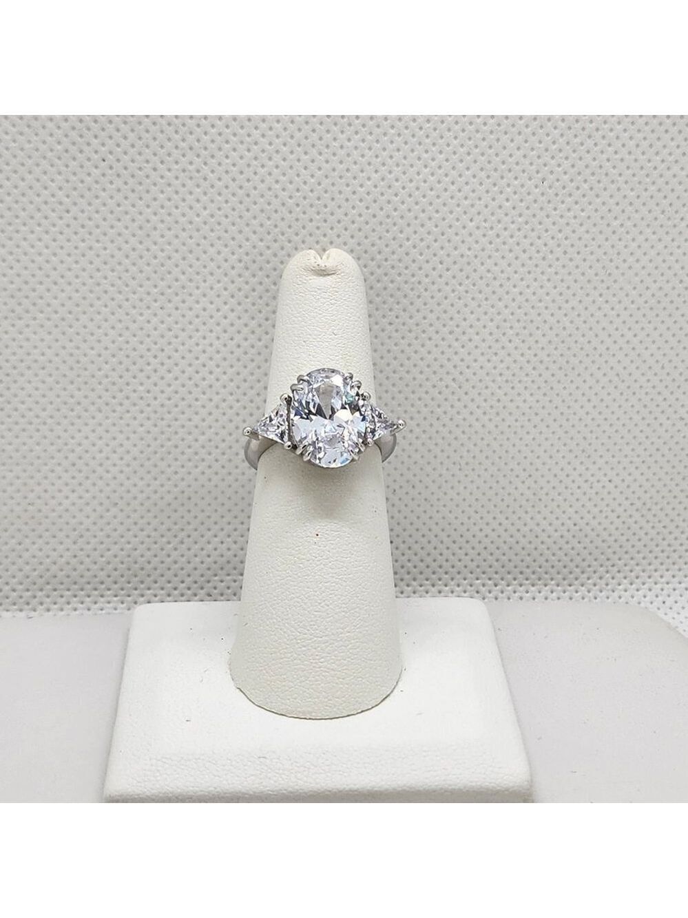 Brand New Sterling Silver 925 Oval Gemstone Ring